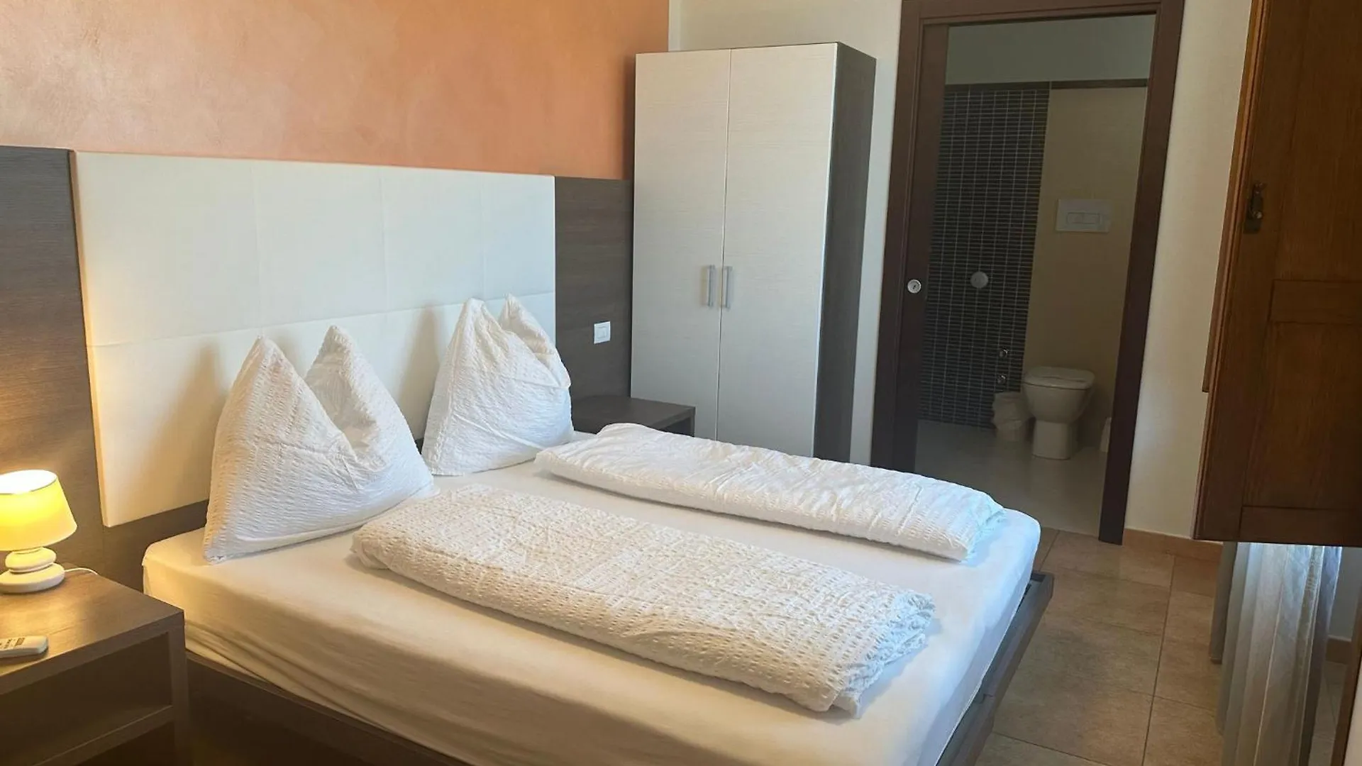 Hotel Villa Ginevra Resort Agrituristico Ficarra
